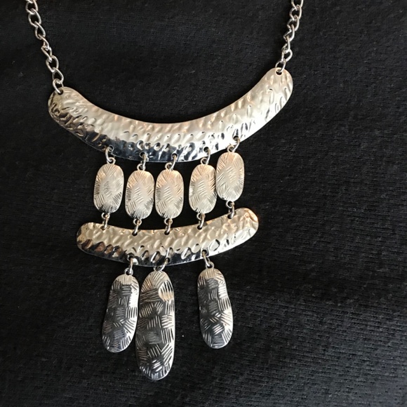 Costume Silver color necklace - Picture 3 of 3